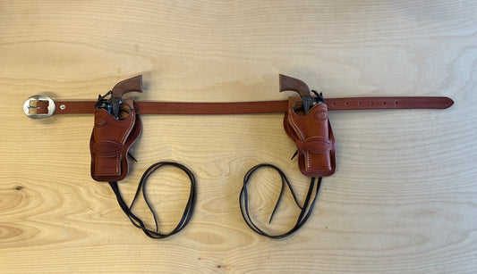 Small Double Cap Gun Rig with Leather Holster and Belt