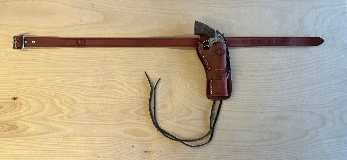 Medium Single Cap Gun Rig with Leather Holster and Belt